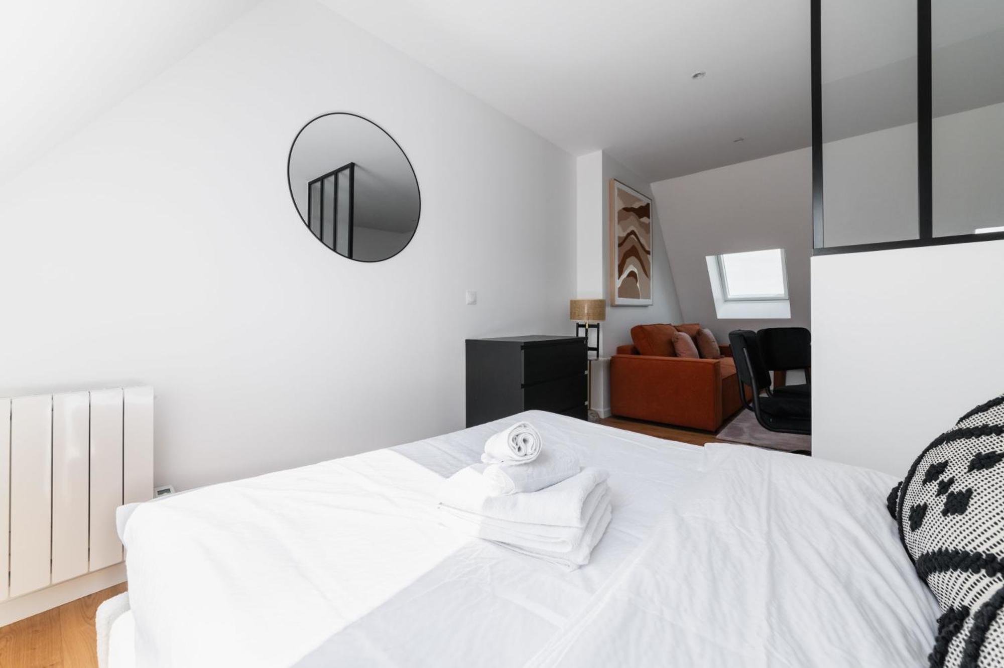 Апартаменти 2 Pieces Refait A Neuf Dernier Etage - Paris 19 - 4P - Flat-Guest Екстер'єр фото