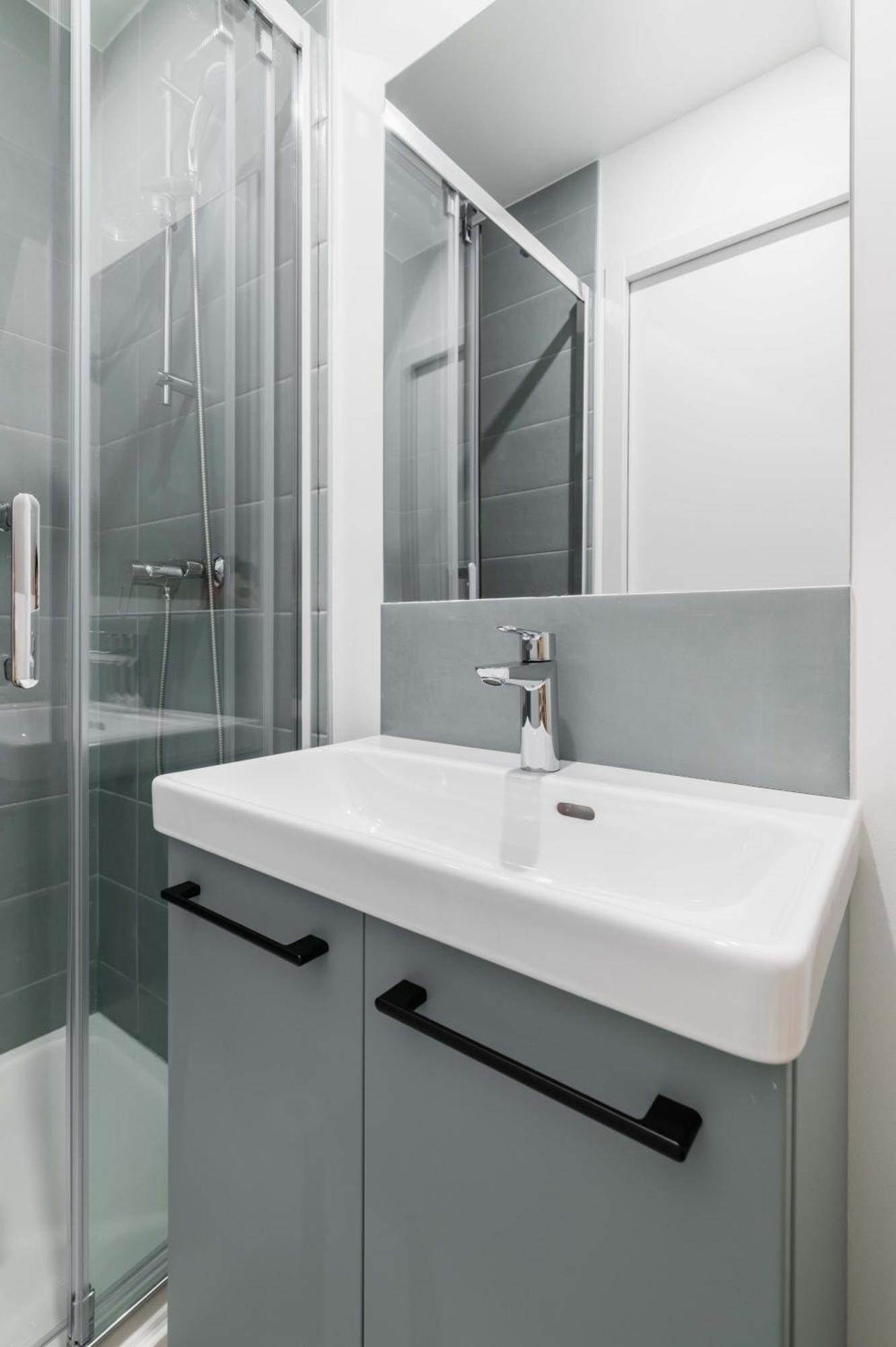 Апартаменти 2 Pieces Refait A Neuf Dernier Etage - Paris 19 - 4P - Flat-Guest Екстер'єр фото